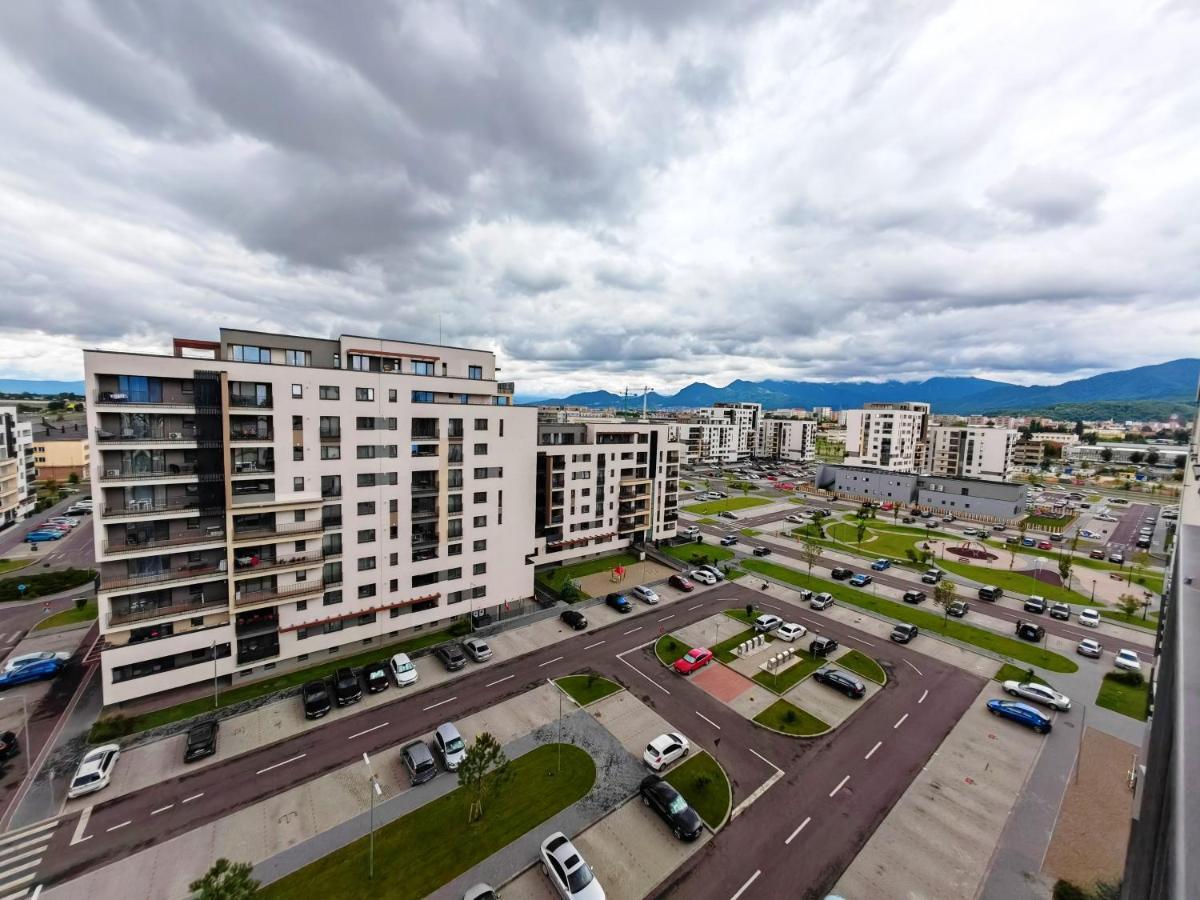 Luxurious Landing Apartment Brassó Kültér fotó